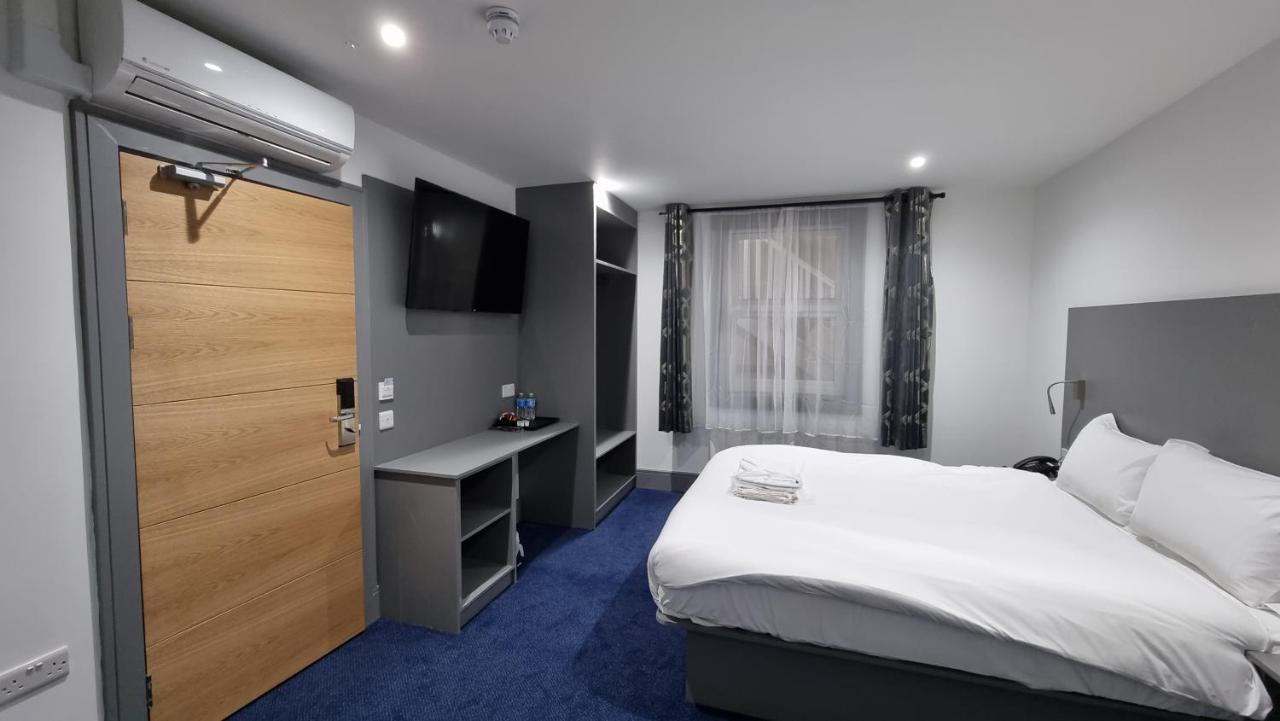 Dreams Hotel - Park View Баркинг Екстериор снимка