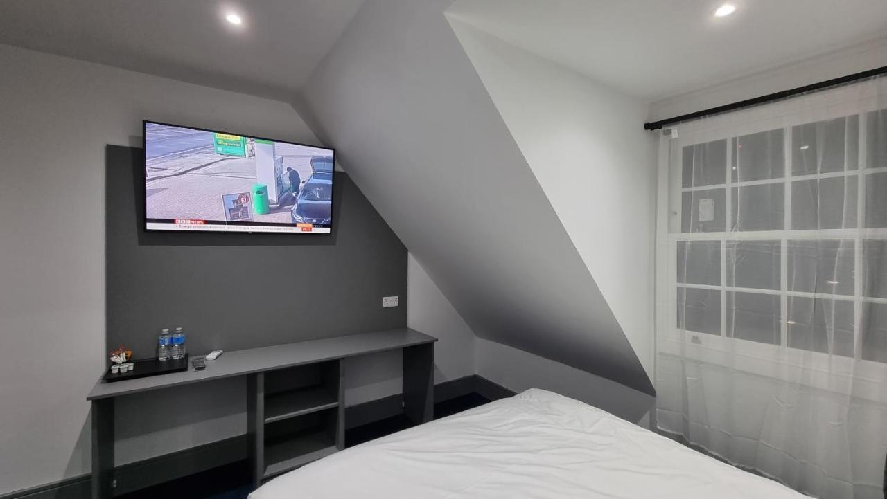 Dreams Hotel - Park View Баркинг Екстериор снимка